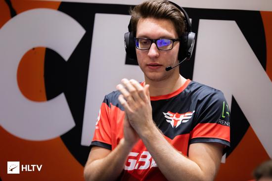 蚂蚁电竞全力赞助三角洲鱼跃杯引发热议